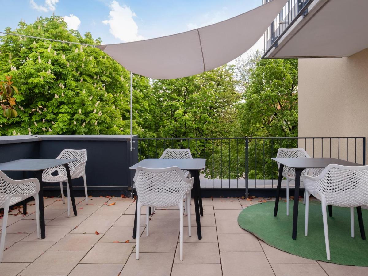 Numa Aparthotel 4*